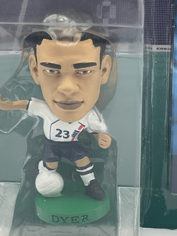 Kieron Dyer - Corinthian ProStars Collector's Edition Series 19 - England - PRO747