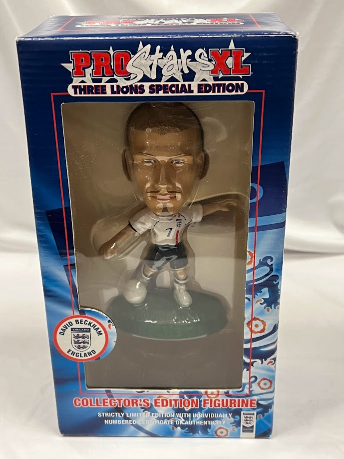 David Beckham - XL Corinthian ProStars Football Figure - Three Lions Special Edition - England - XL019