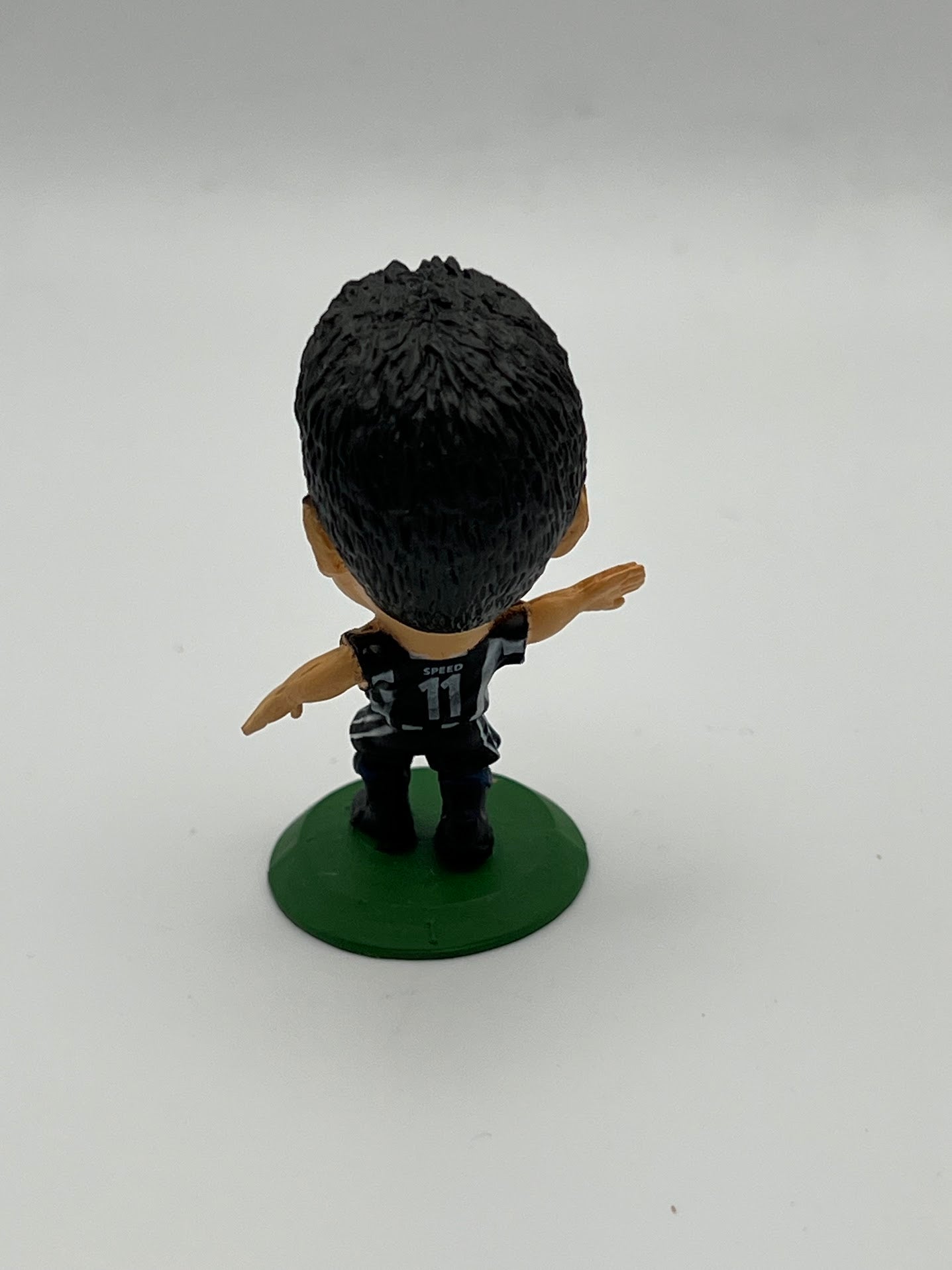 Gary Speed - Loose Newcastle United Corinthian Figure - MicroStars - Green Base MC013