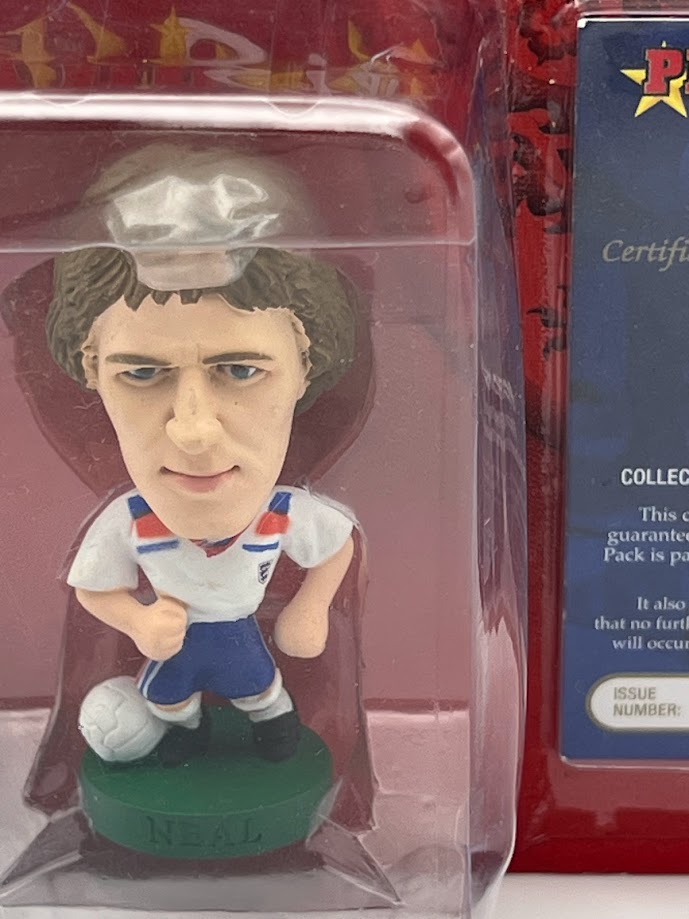 Phil Neal - Corinthian Football Figure - England - PRO1414 - CONVENTION 2006 SPECIAL GUESTS