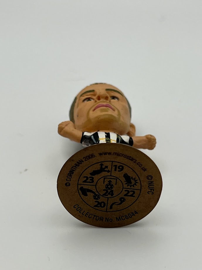 Michael Owen - Newcastle United - Loose Corinthian Figure - MicroStars - Gold Base - MC8044