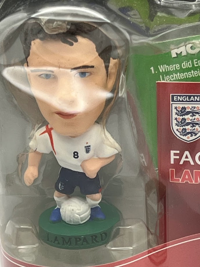 Frank Lampard - Corinthian ProStars Football Figure - England - PR117 - Collectible - Quiz Game