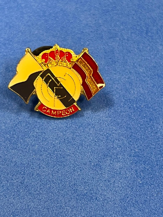Real Madrid Crest Campeon - Pin Badge