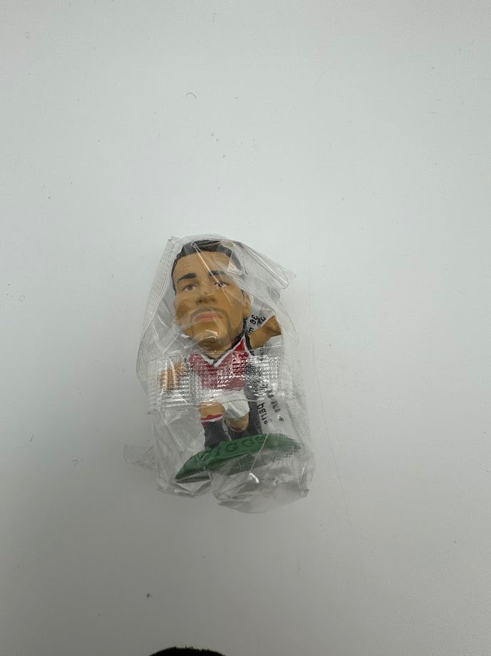 Ryan Giggs - Sealed Loose Manchester United Corinthian Figure - MicroStars - Green Base - MC252