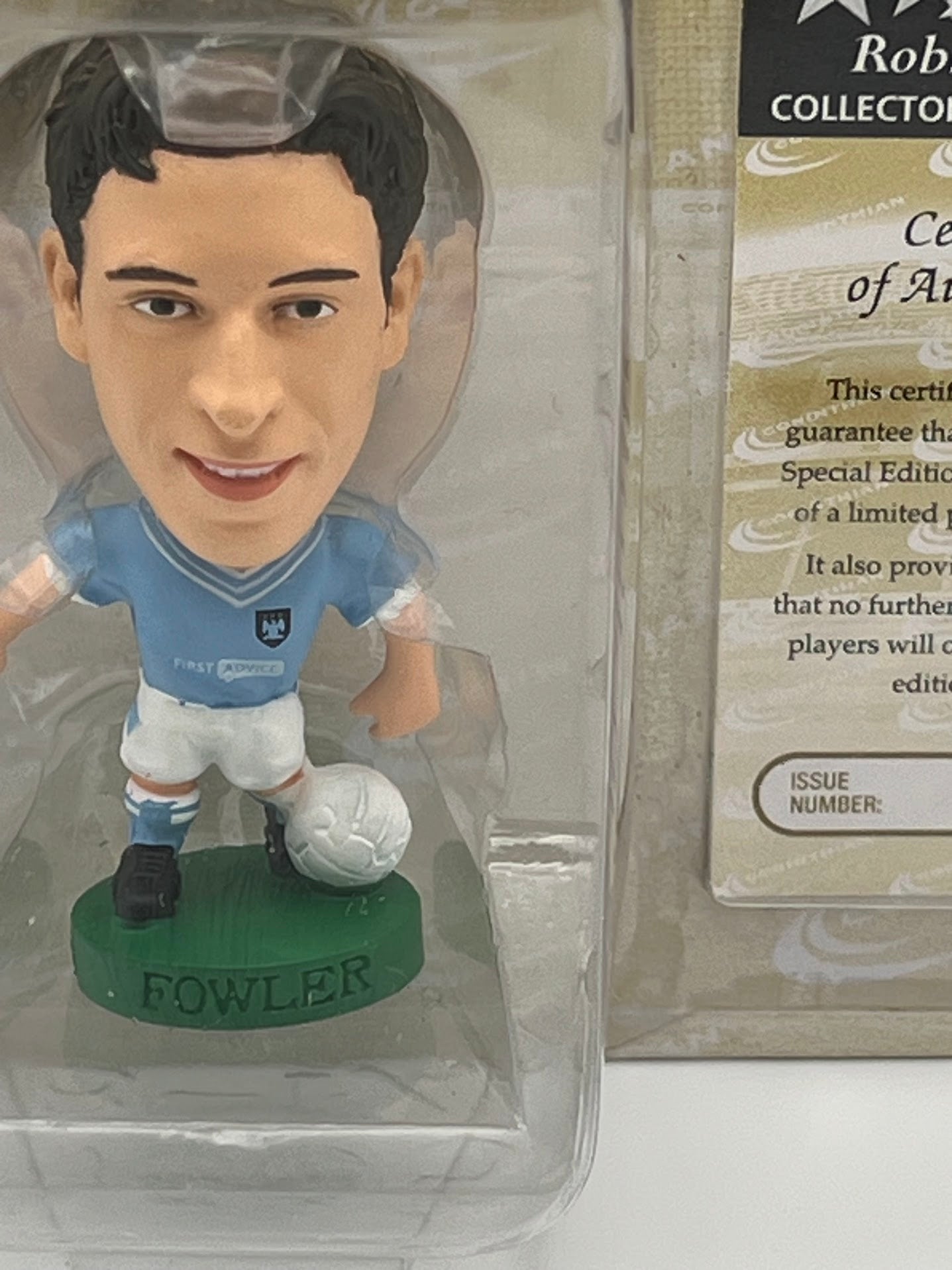 ROBBIE FOWLER Corinthian Football Figure - MANCHESTER CITY - PRO951 - ProStars
