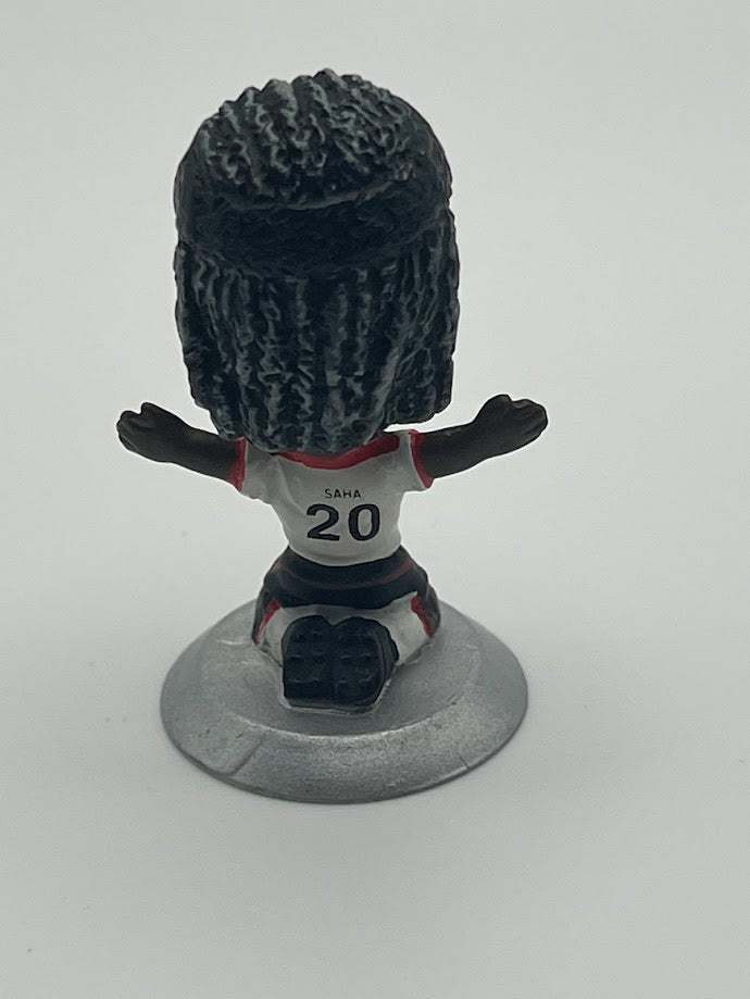 Louis Saha - Loose Fulham Corinthian Figure - MicroStars - Silver Base MC1655